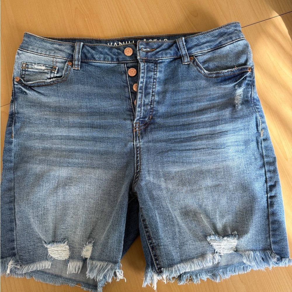 Vanilla Star Blue Distressed Jean Shorts